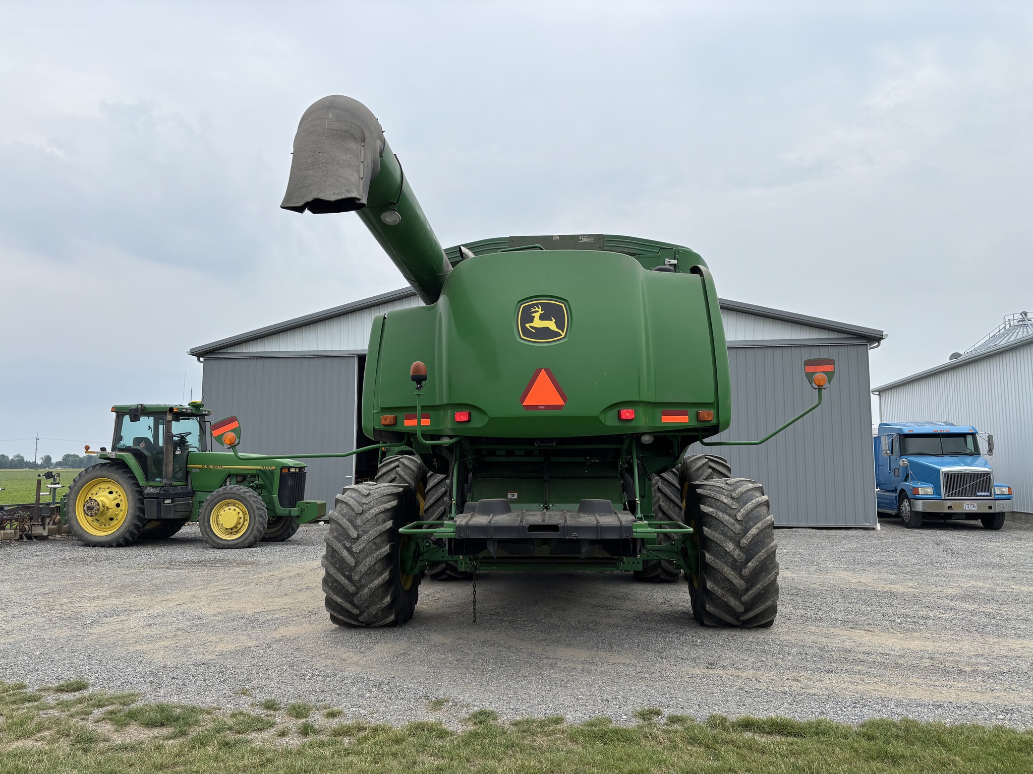 2010 John Deere 9770 STS Image 7
