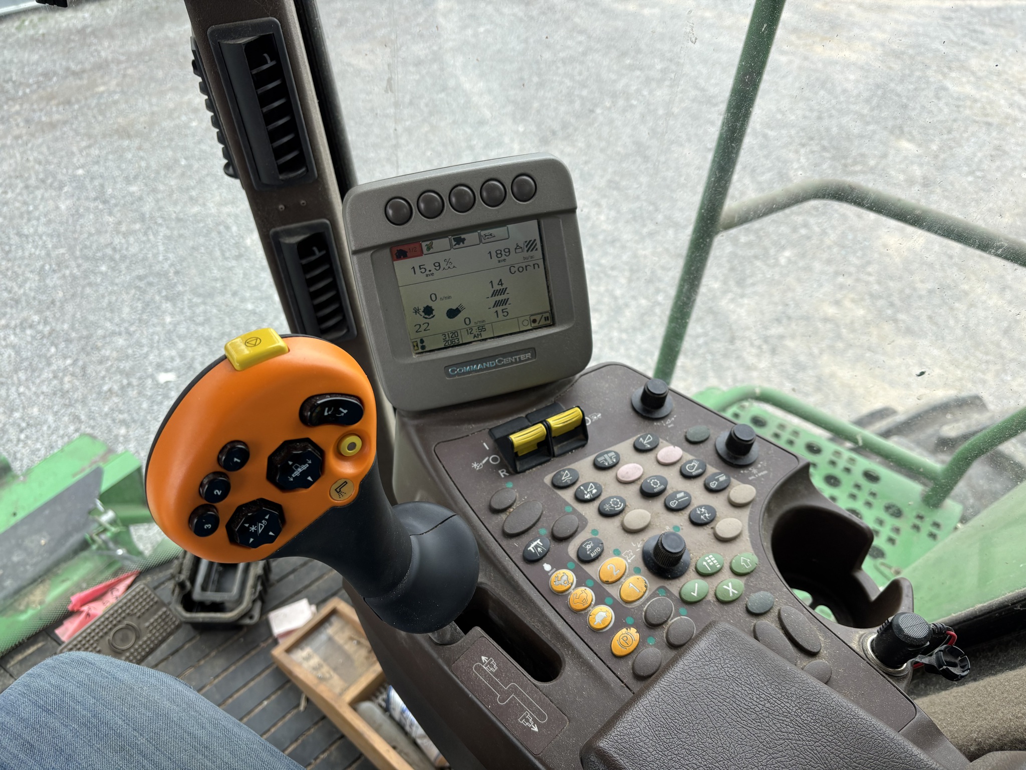 2010 John Deere 9770 STS Image 11