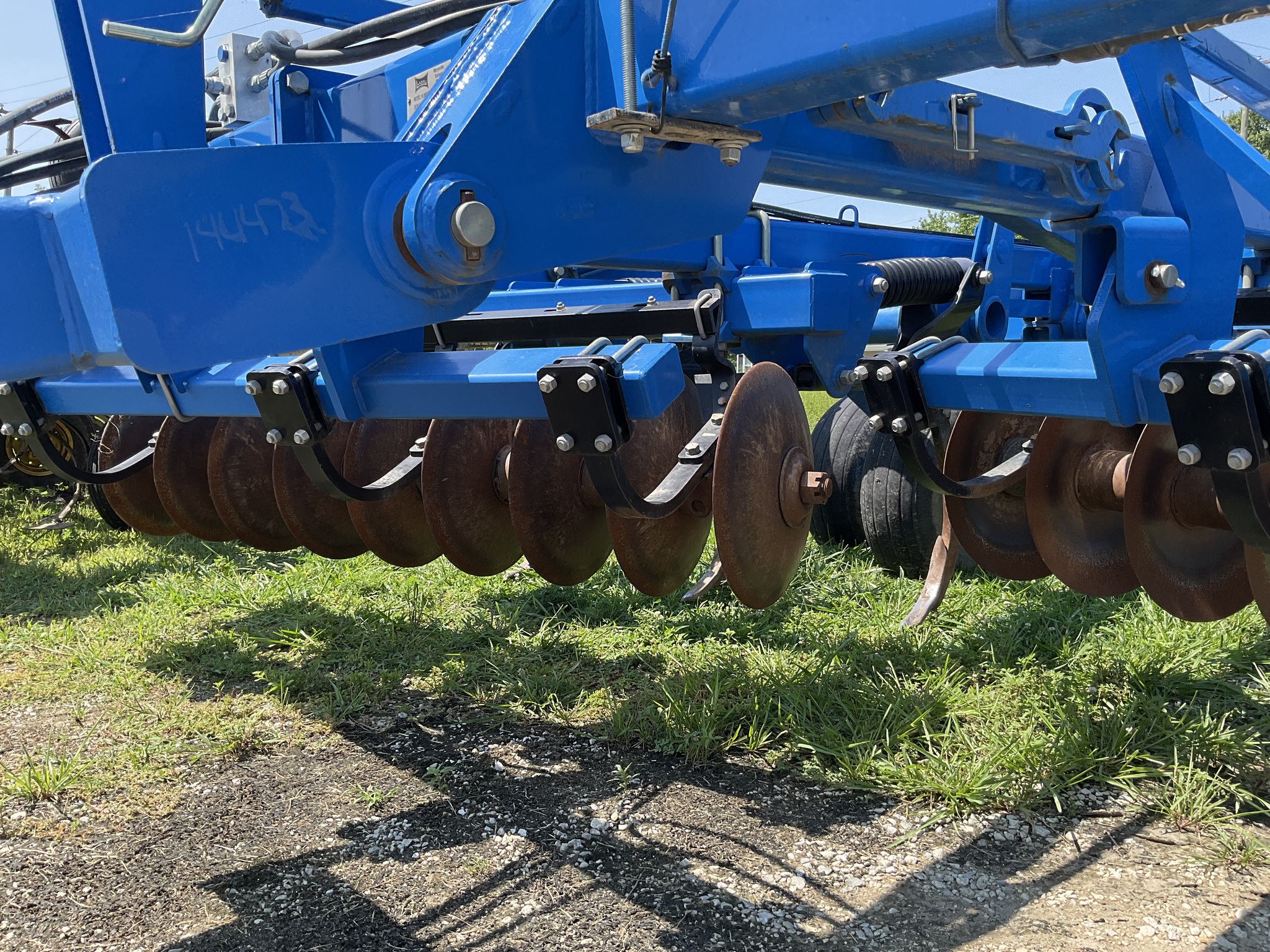 Landoll 2210-11 Image 2