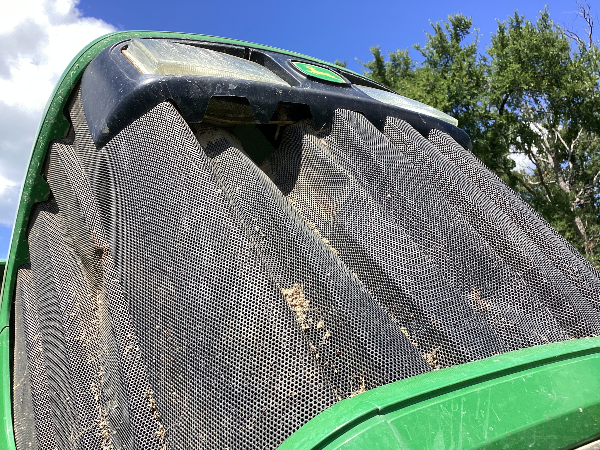 2013 John Deere 5083E Image 17
