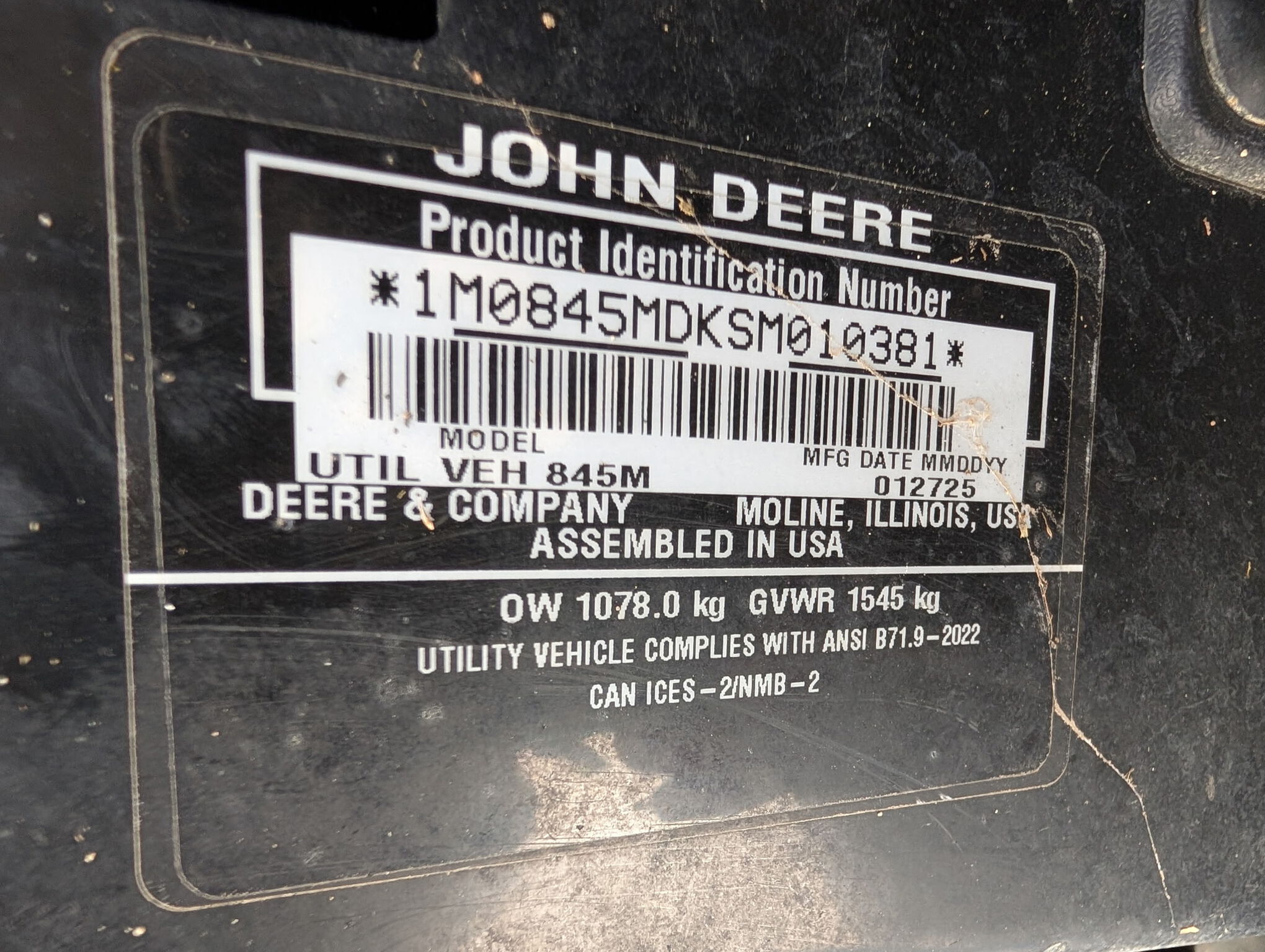  2025 John Deere XUV 845M at Heritage Tractor in Lamar, MO