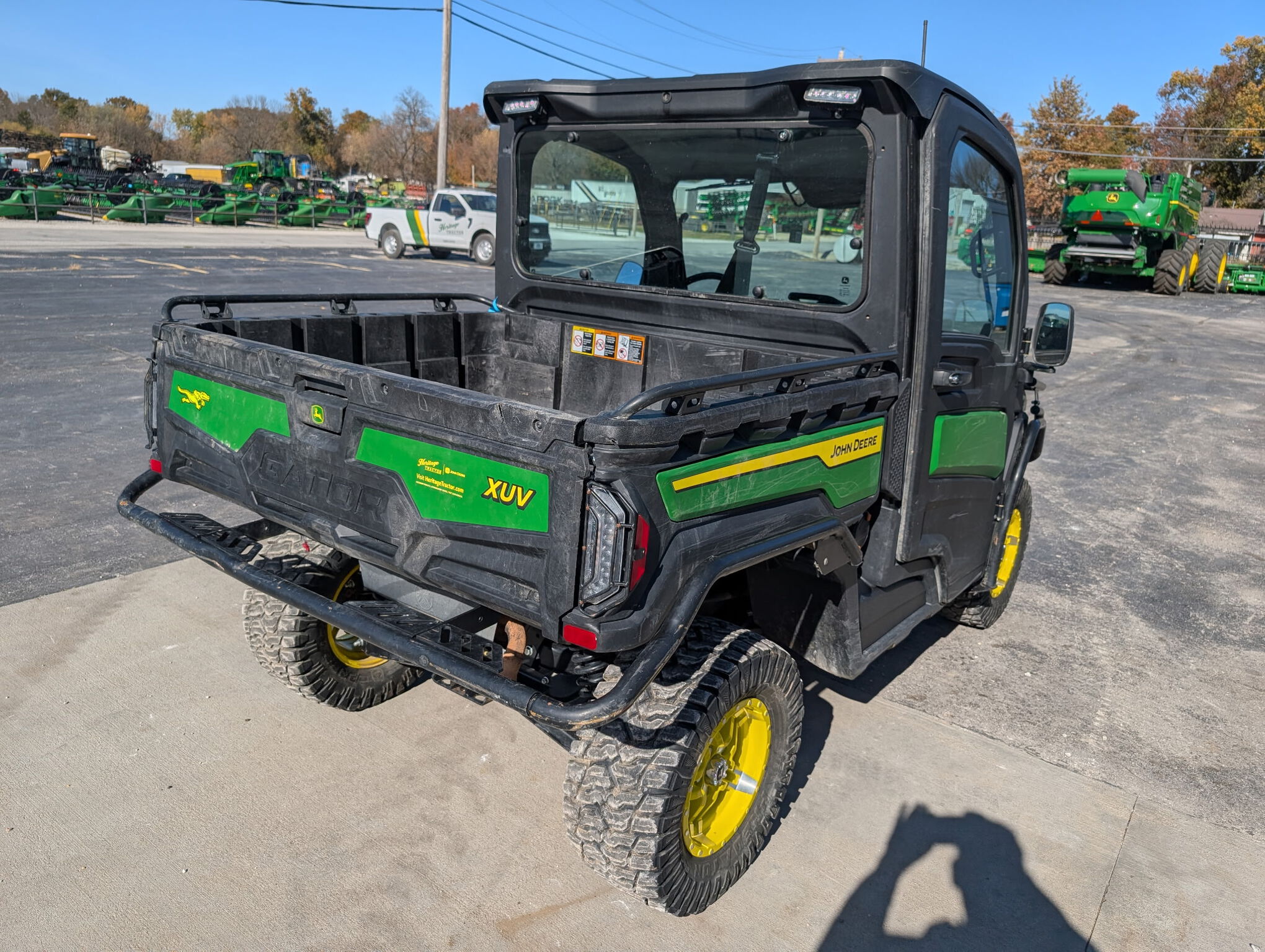  2025 John Deere XUV 845M at Heritage Tractor in Lamar, MO