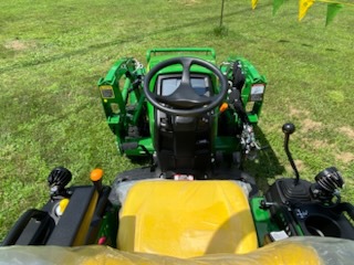 2025 John Deere 2025R Image 6