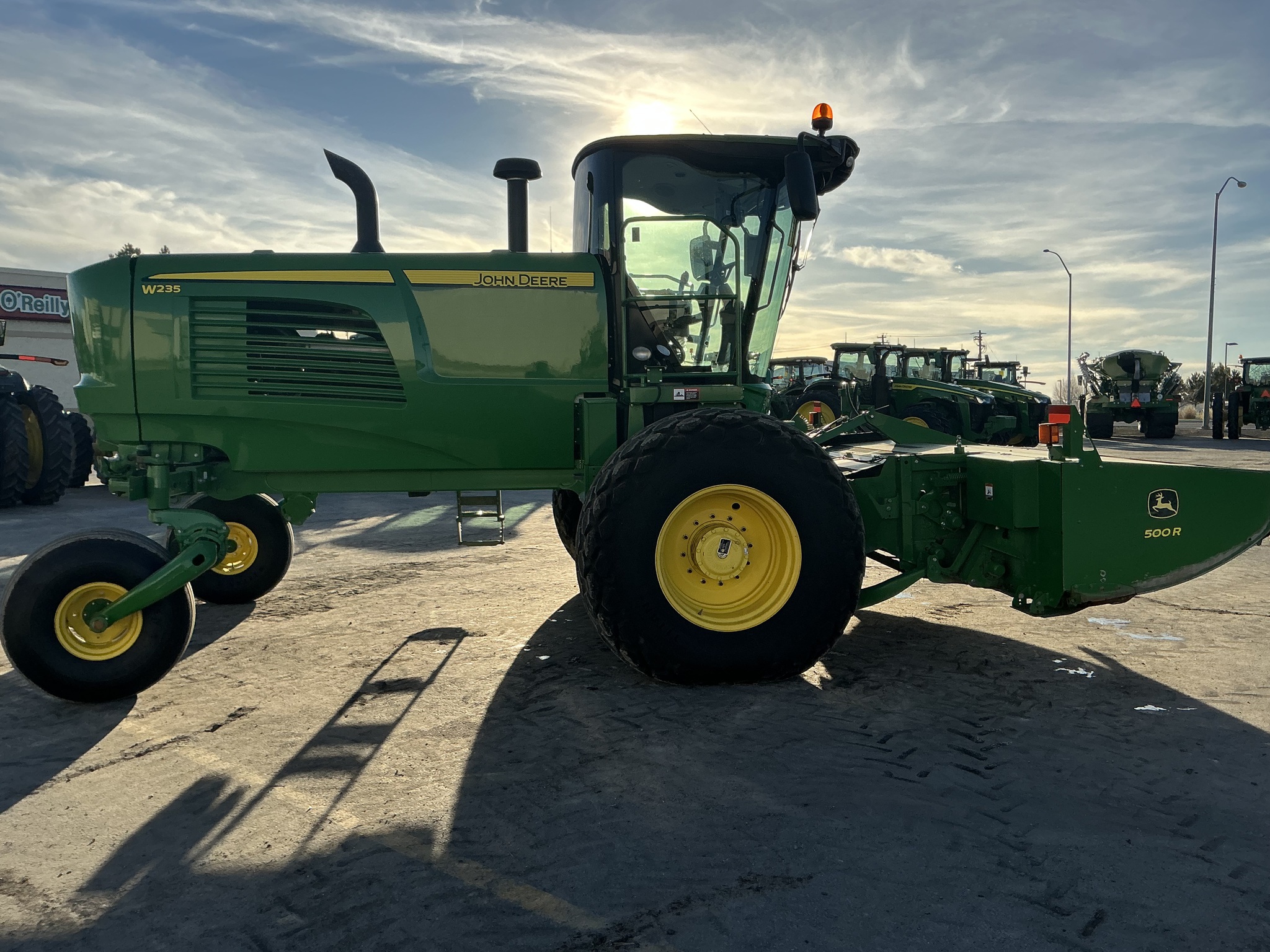 2020 John Deere W235 Image 6