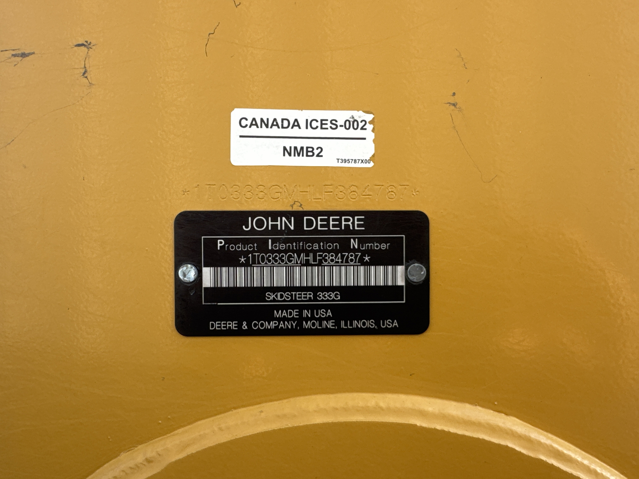 2020 John Deere 333G Image 32