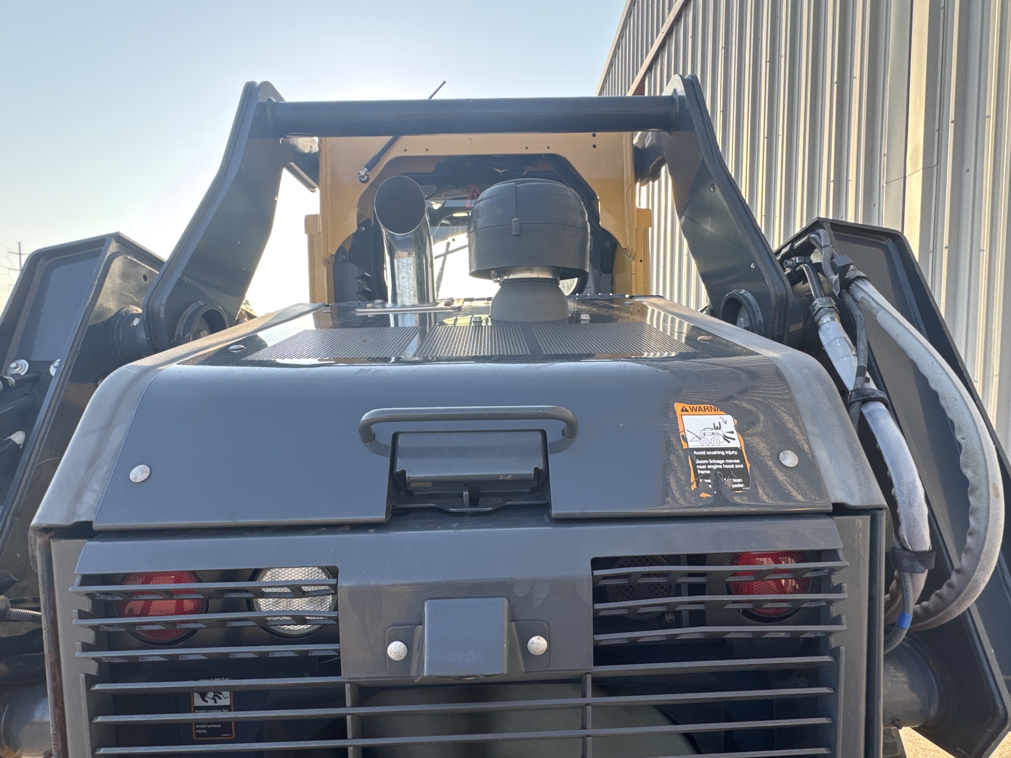 2020 John Deere 333G Image 20