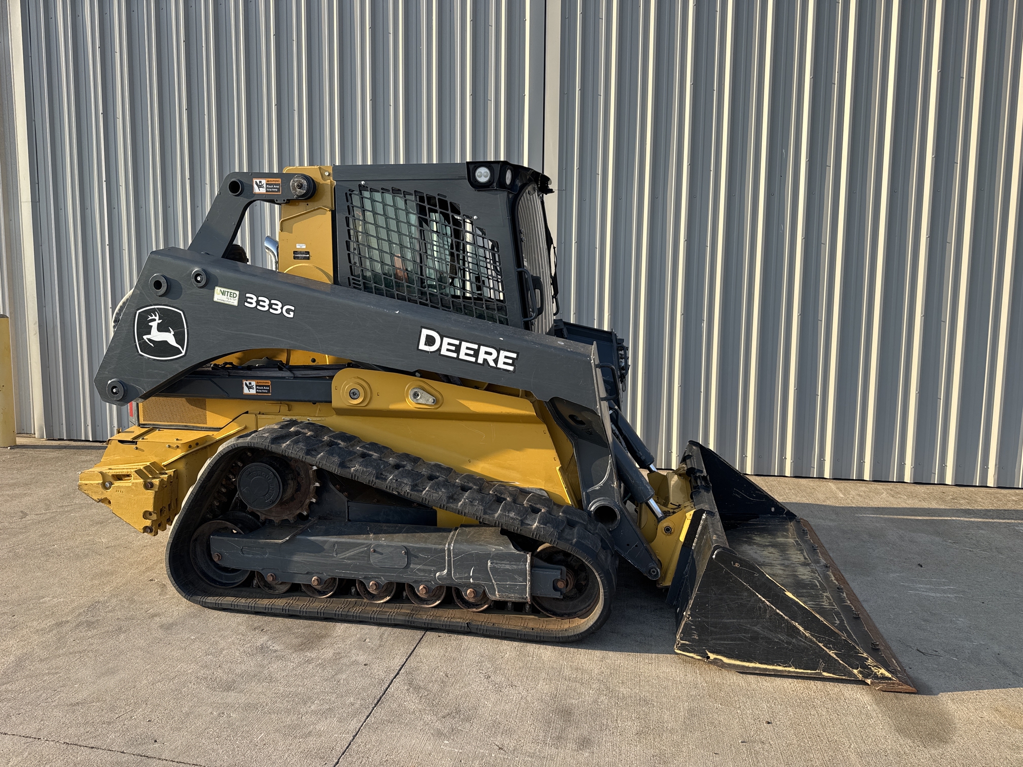 2020 John Deere 333G Image 4