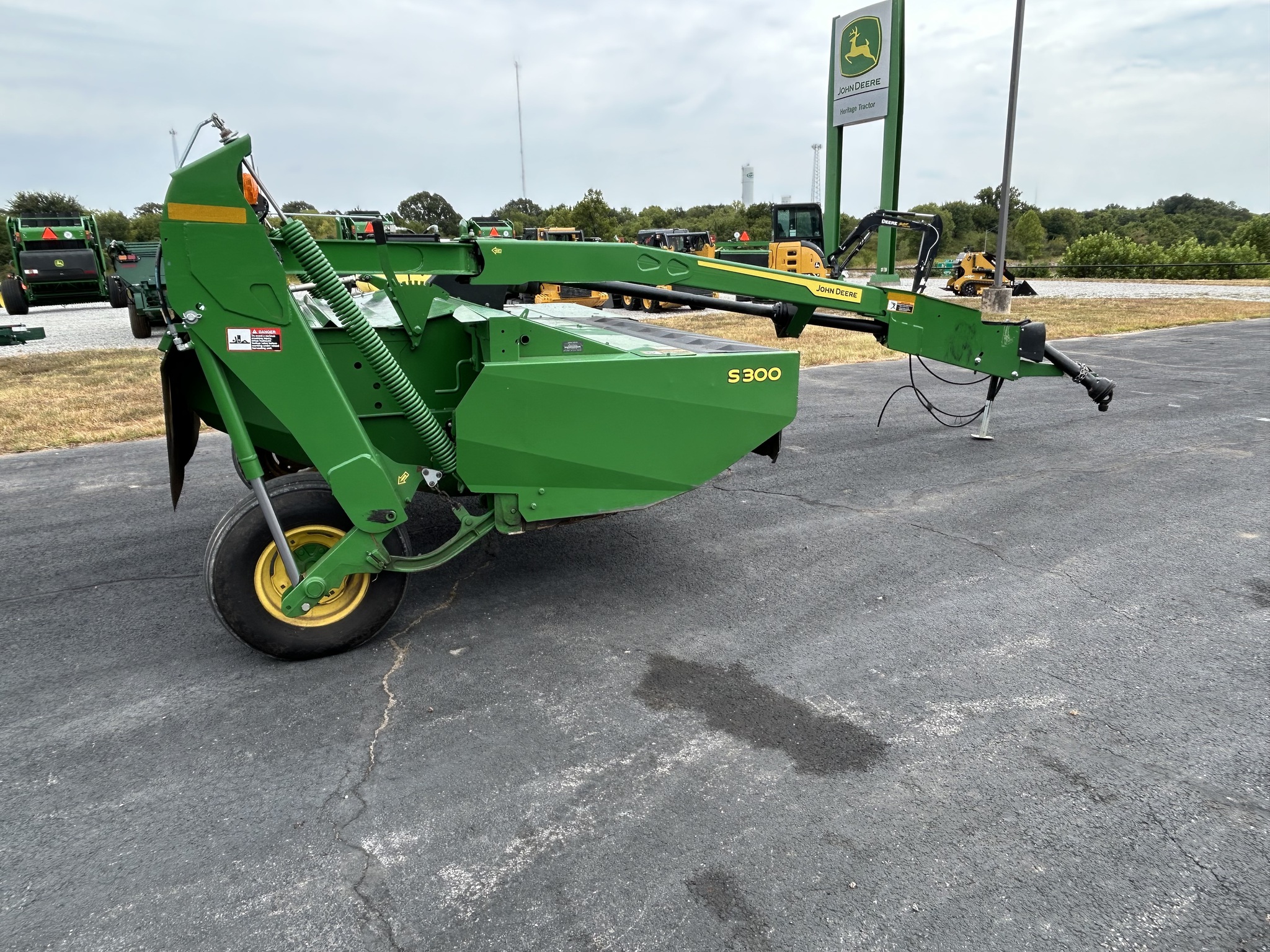  2022 John Deere S300 at Heritage Tractor in Anderson, MO