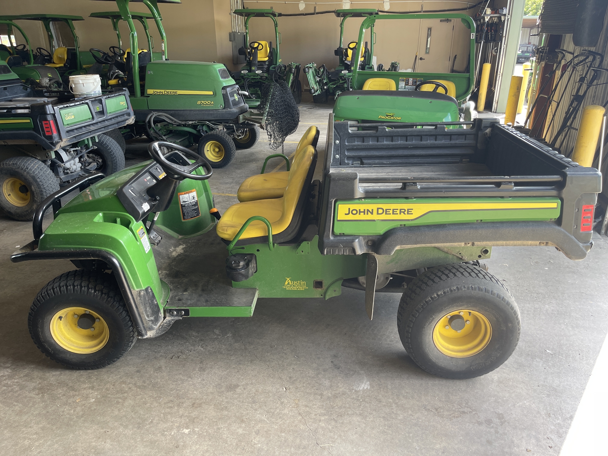 2021 John Deere Tx Turf Image 1