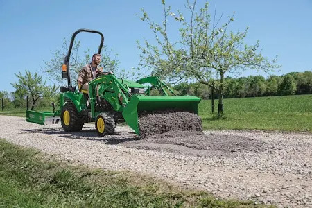 2024 John Deere 1023E Image 2