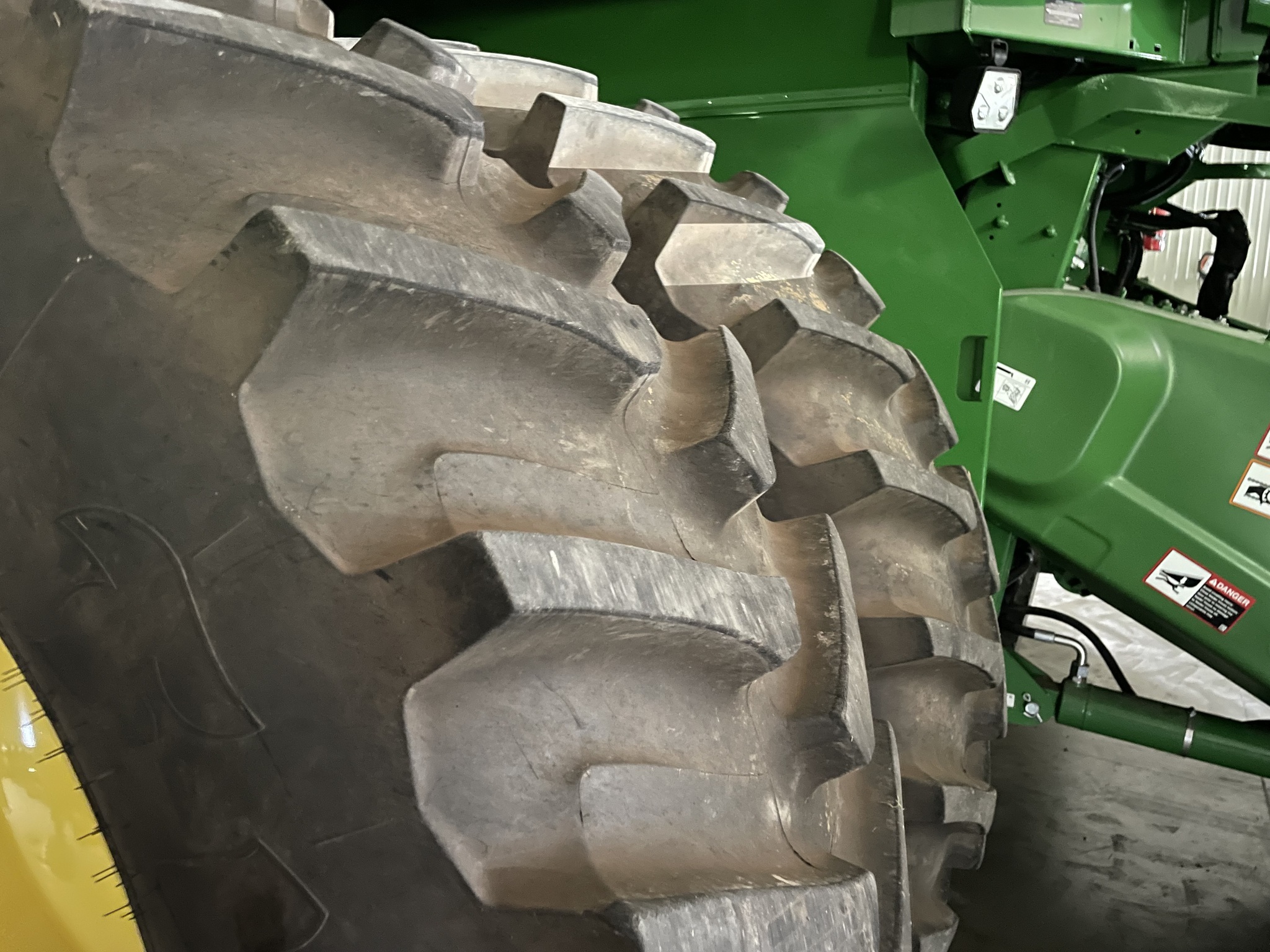 2024 John Deere S780 at Heritage Tractor in Geneseo, IL