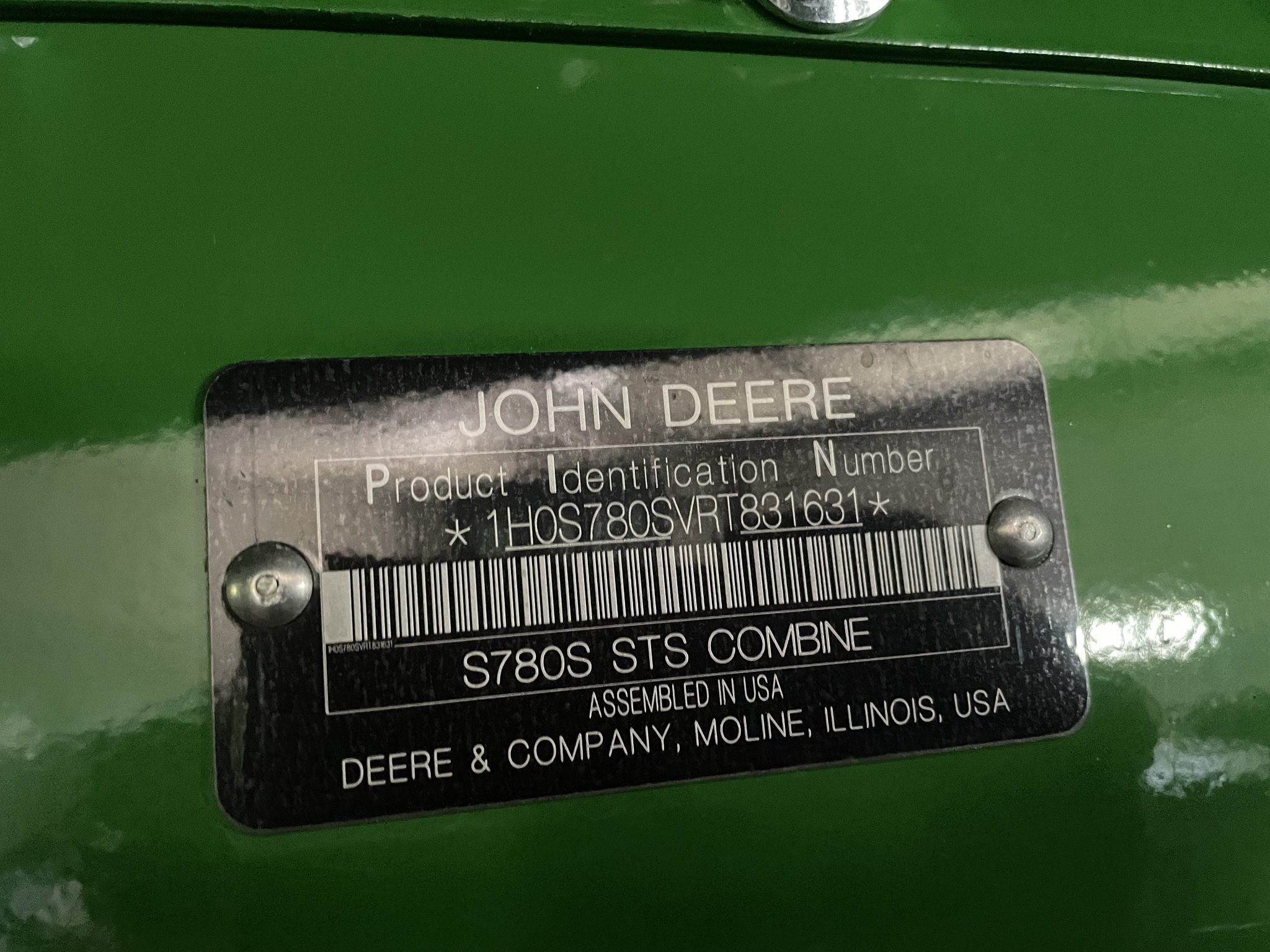  2024 John Deere S780 at Heritage Tractor in Geneseo, IL