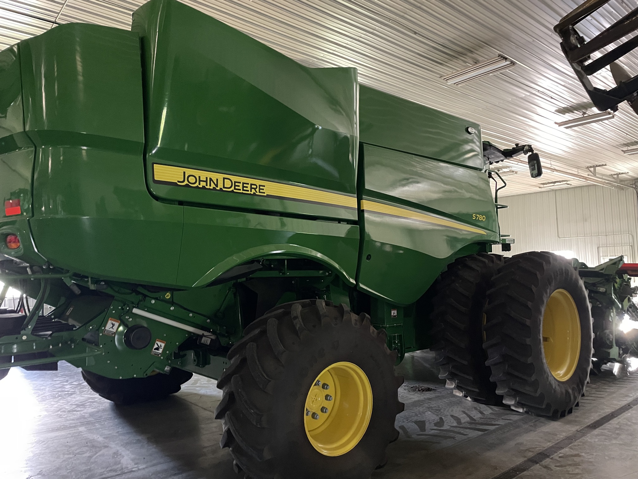  2024 John Deere S780 at Heritage Tractor in Geneseo, IL