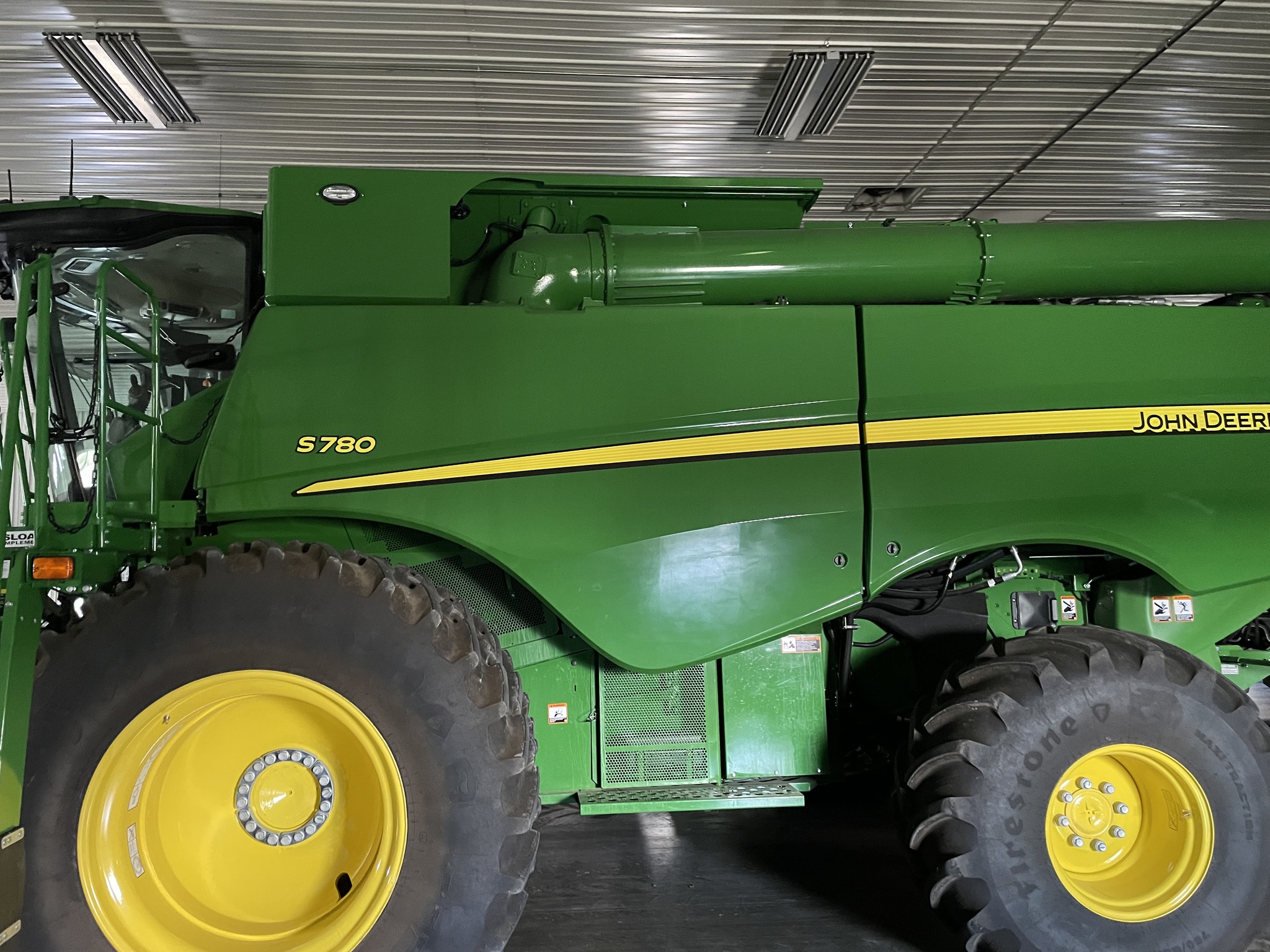  2024 John Deere S780 at Heritage Tractor in Geneseo, IL