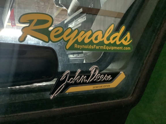 2025 John-Deere 8R 340