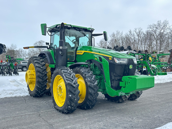 2025 John-Deere 8R 340