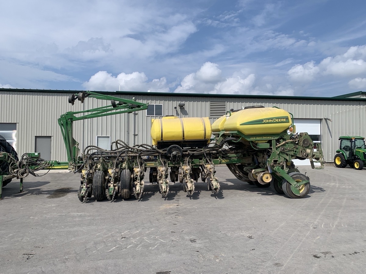 2011 John Deere 1770NT CCS Image 1
