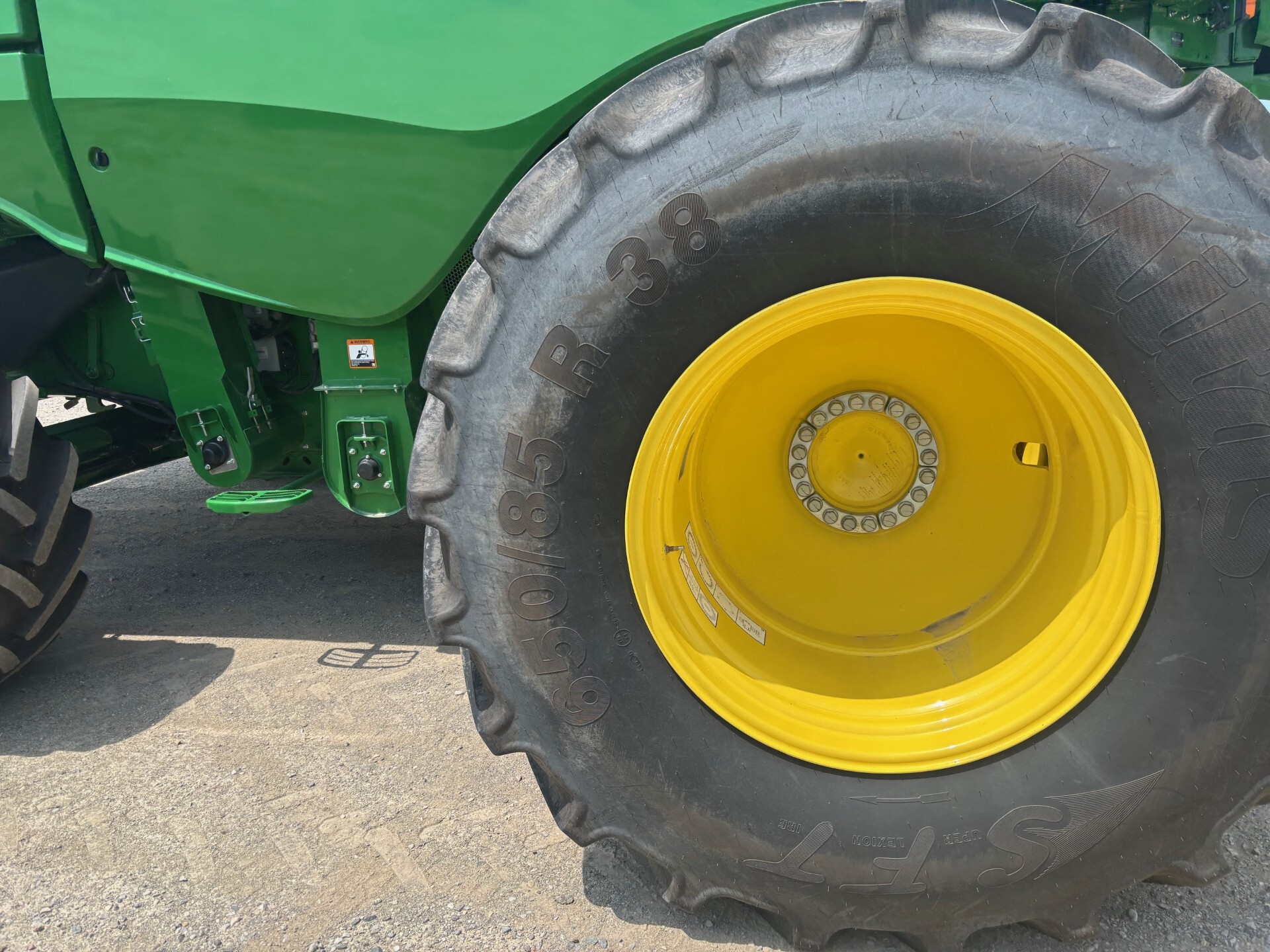 2024 John Deere S780 Image 5