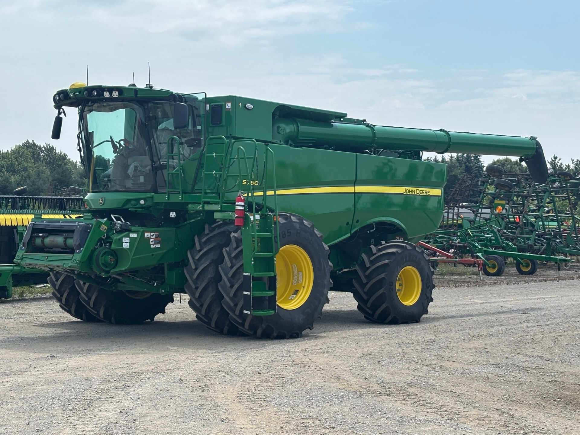 2024 John Deere S780 Image 7