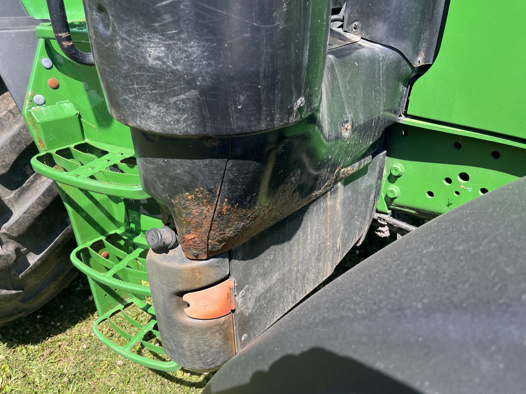 2020 John Deere 6155R Image 8