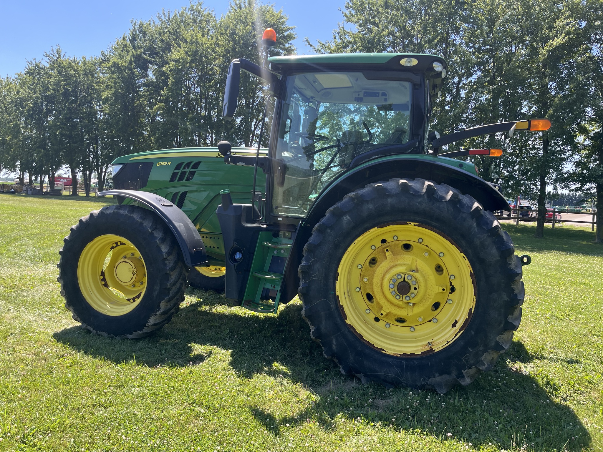 2020 John Deere 6155R Image 5