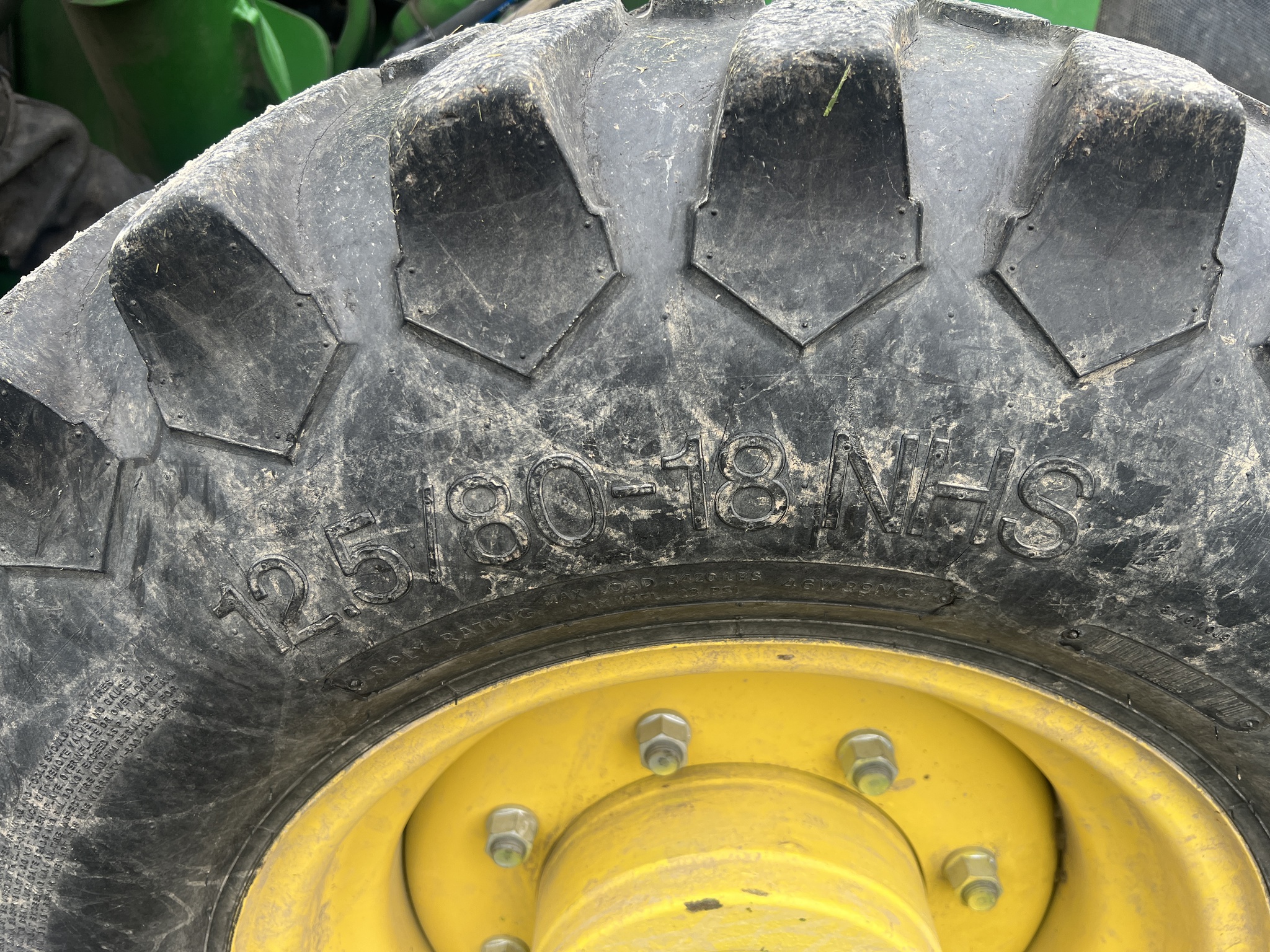 2018 John Deere 5075E Image 13