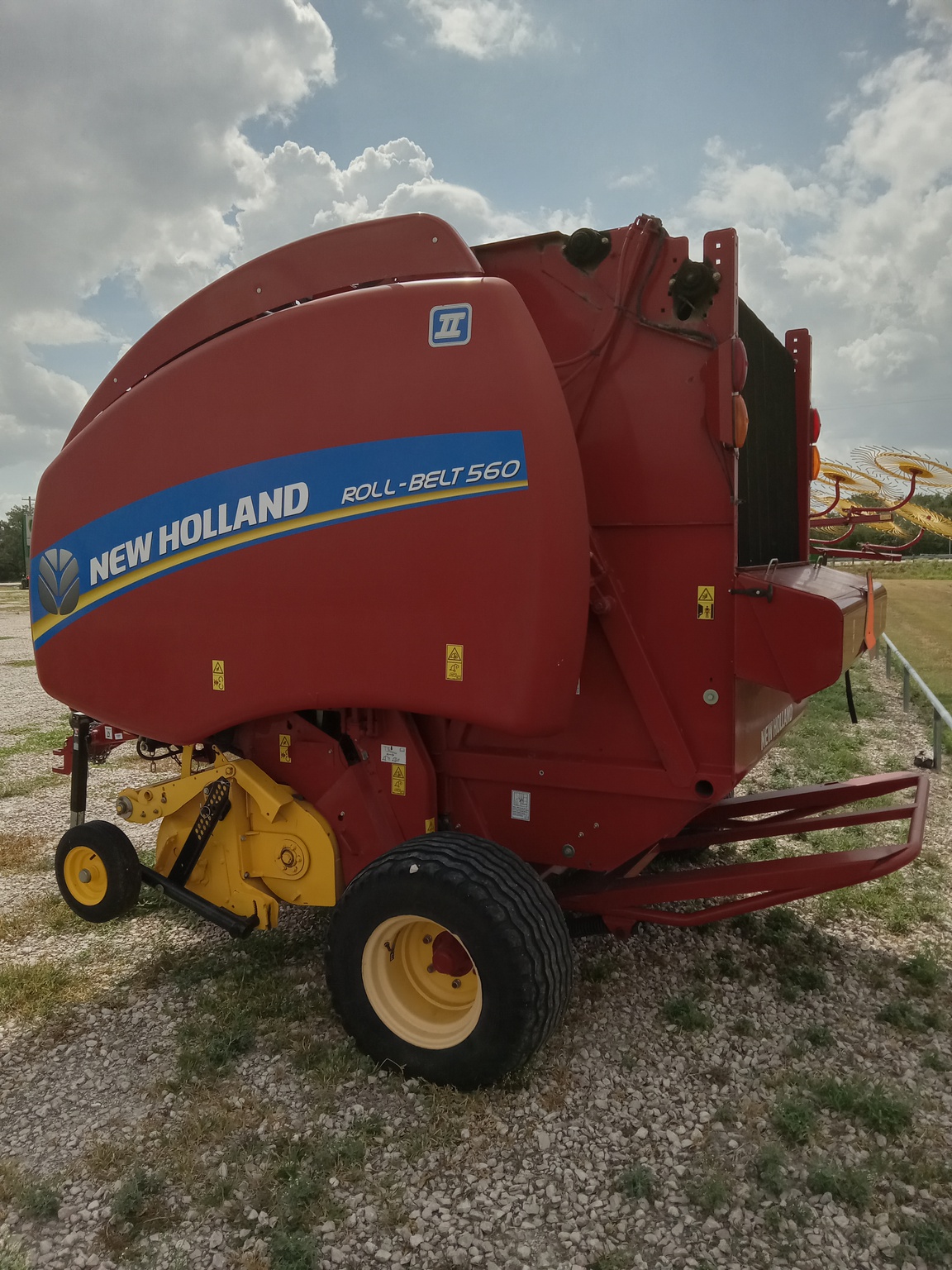 2021 New Holland Rollbelt 560 Image 2