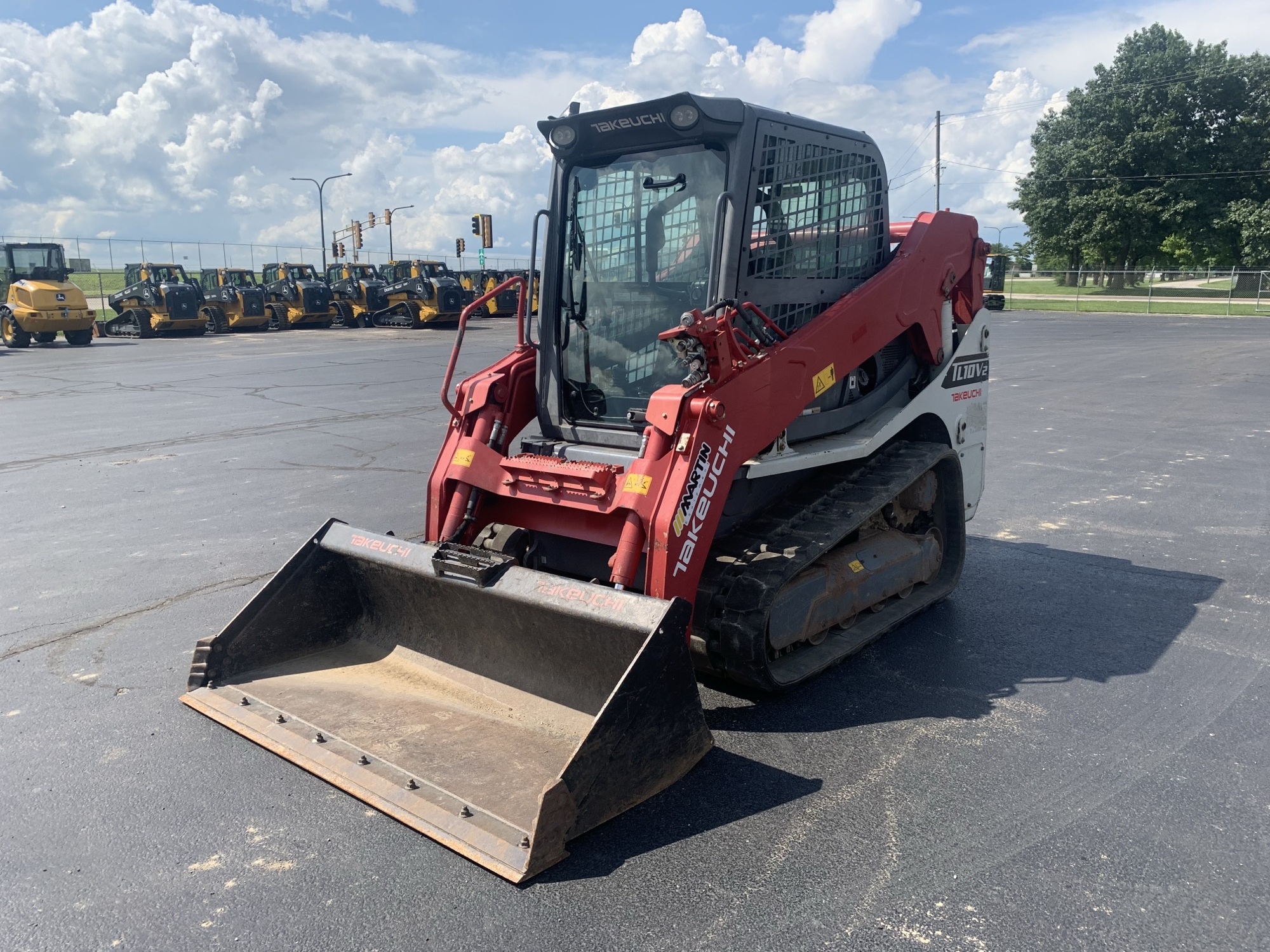 2018 Takeuchi TL10V2 Image 3
