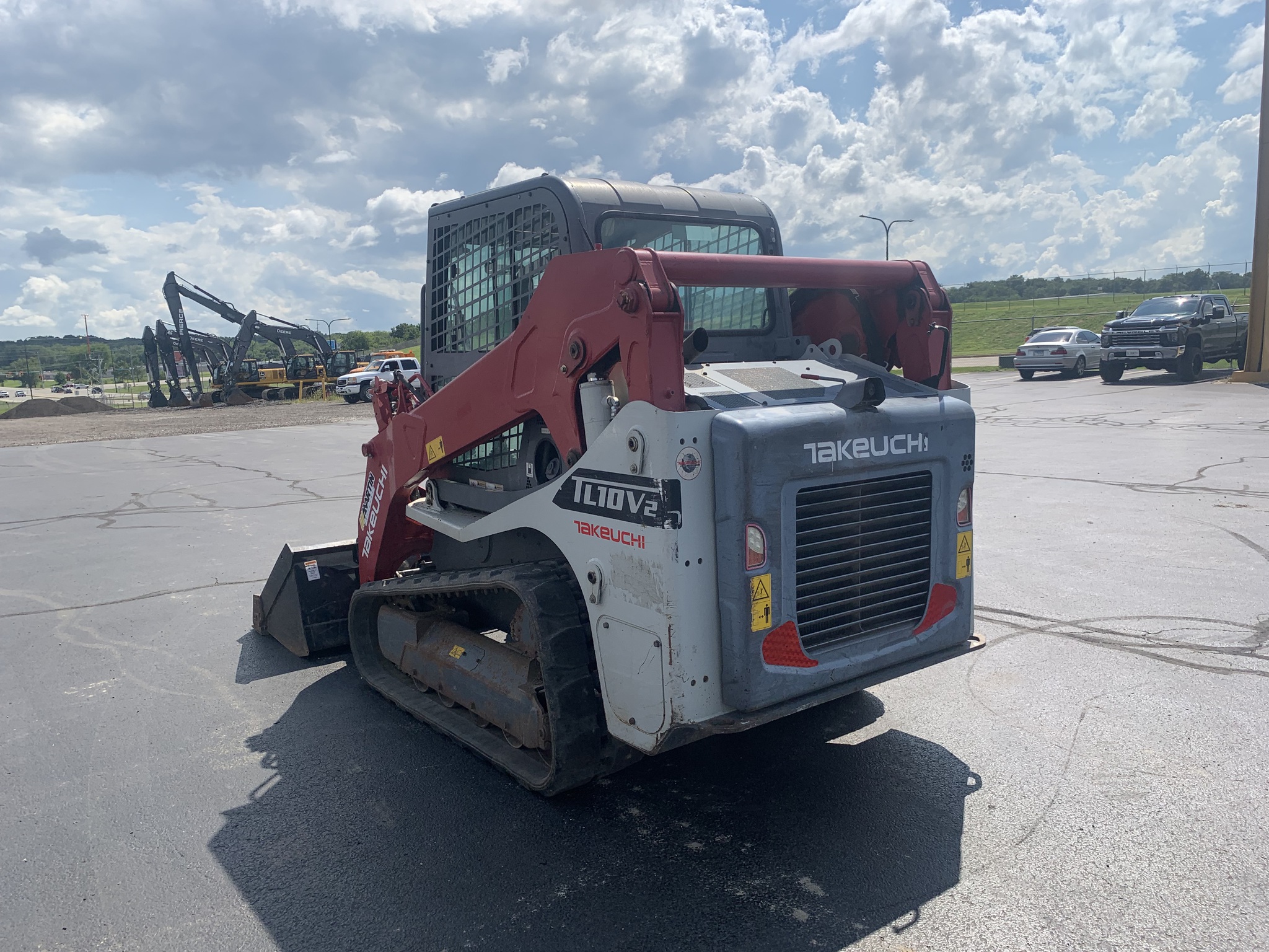2018 Takeuchi TL10V2 Image 7