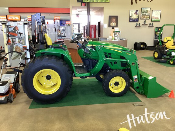Photo of 2024 John Deere 3038E