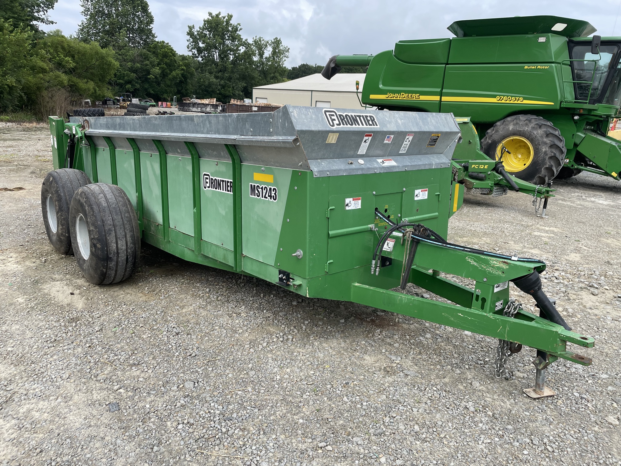 2018 Frontier MS1243 Image 1