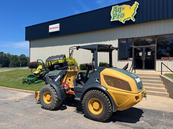 2016 John Deere 304K Picture 2 2016 John Deere 304K-2