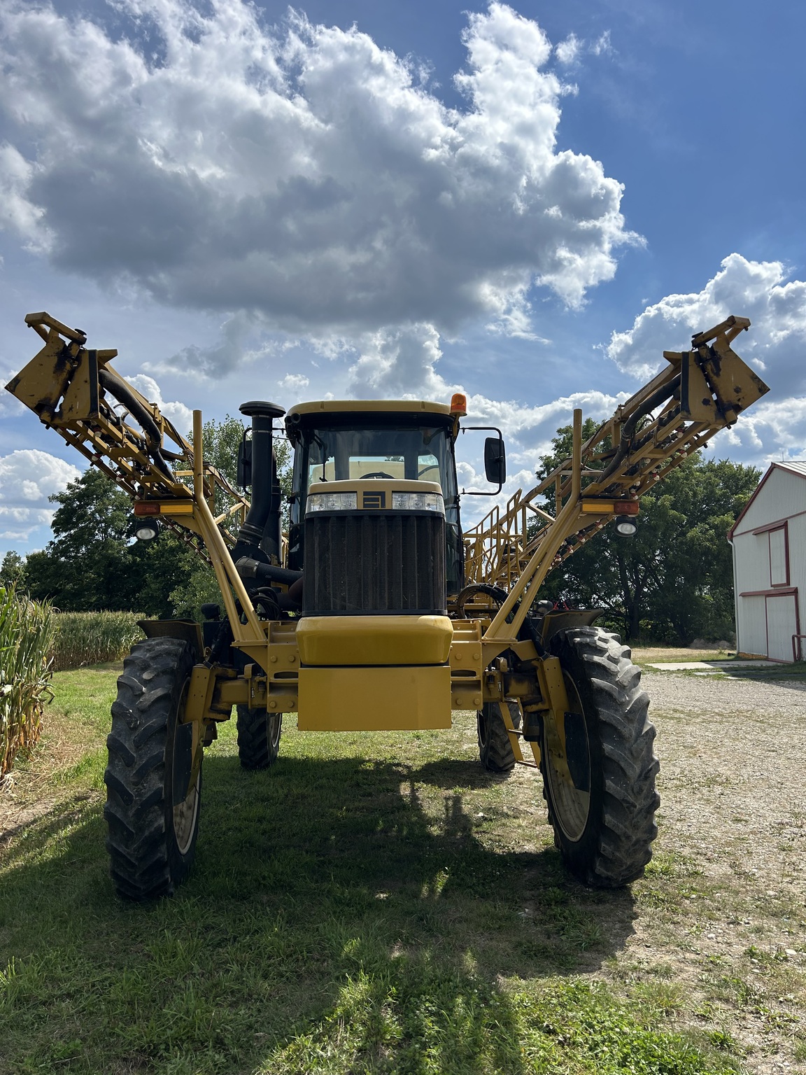 2009 RoGator SSC1084 Image 31