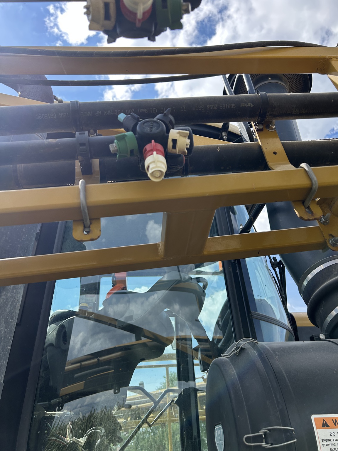 2009 RoGator SSC1084 Image 28