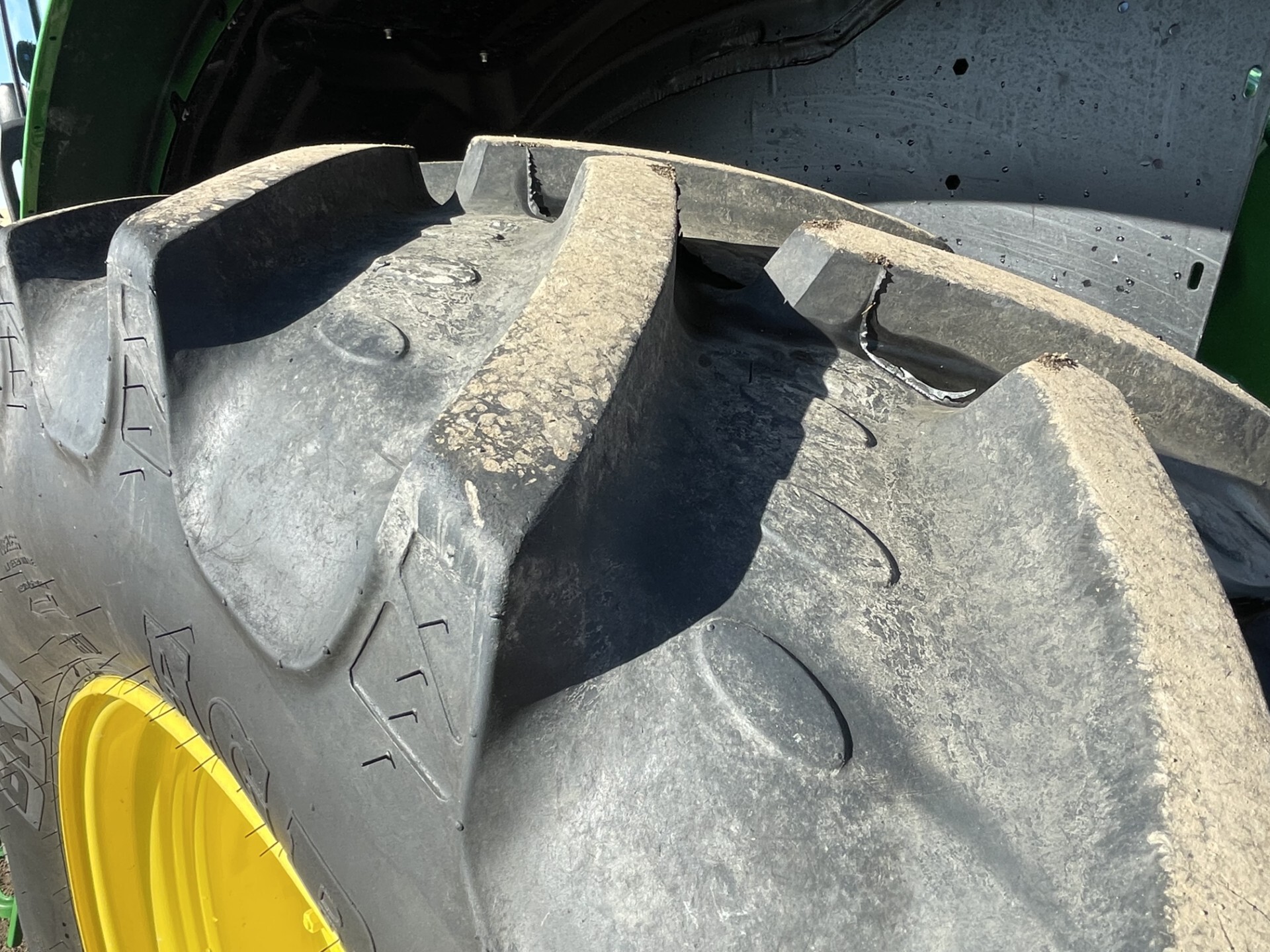 2025 John Deere 6R 120 Image 12