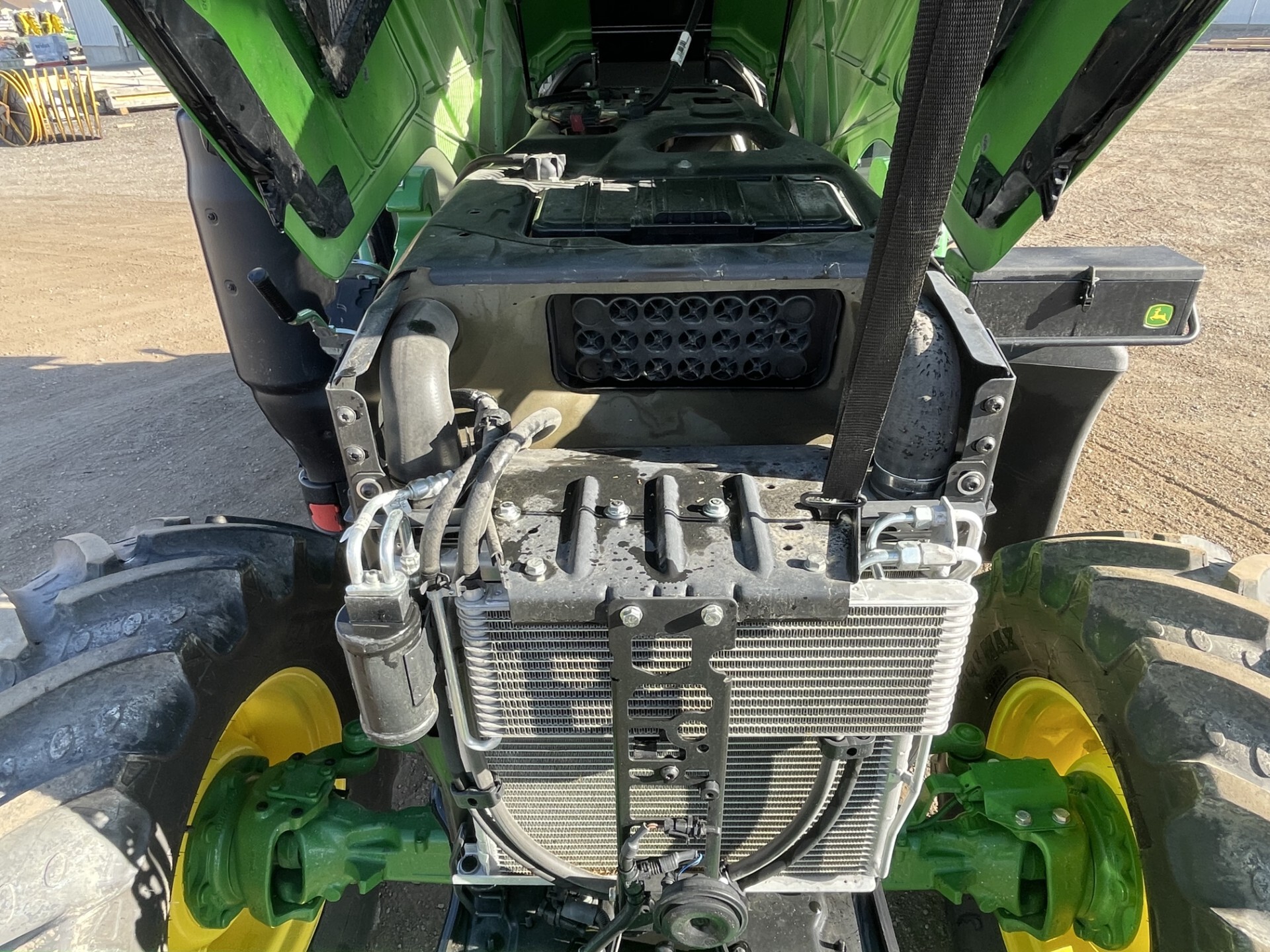 2025 John Deere 6R 120 Image 19