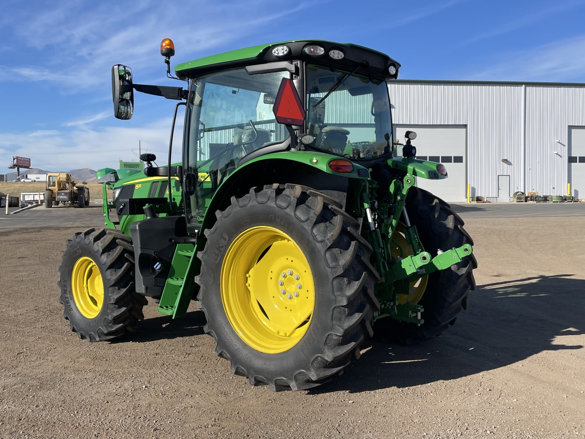 2025 John Deere 6R 120 Image 7