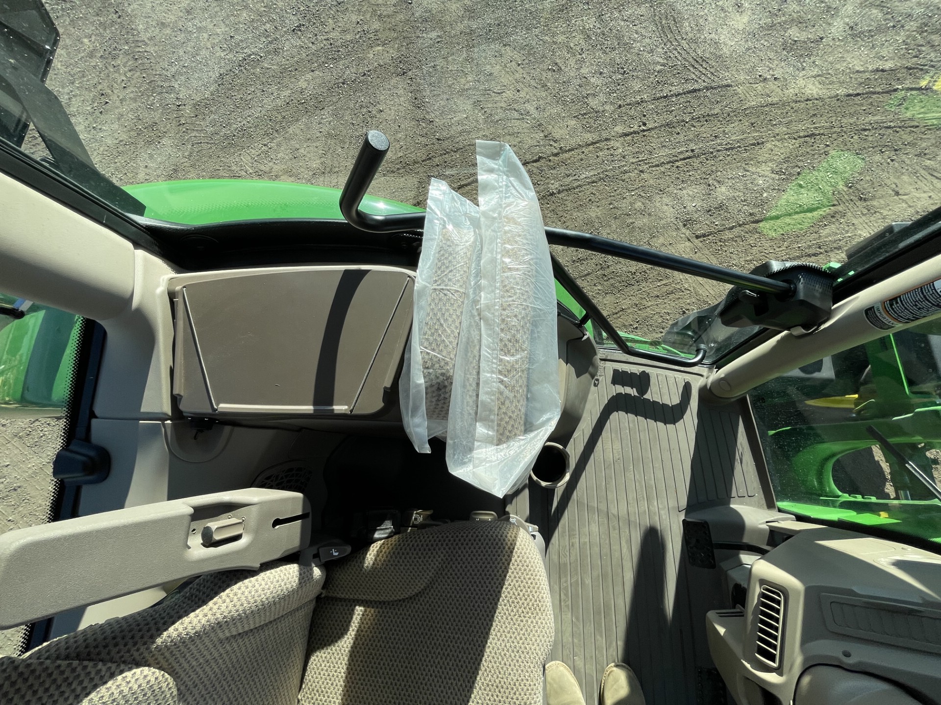 2025 John Deere 6R 120 Image 26