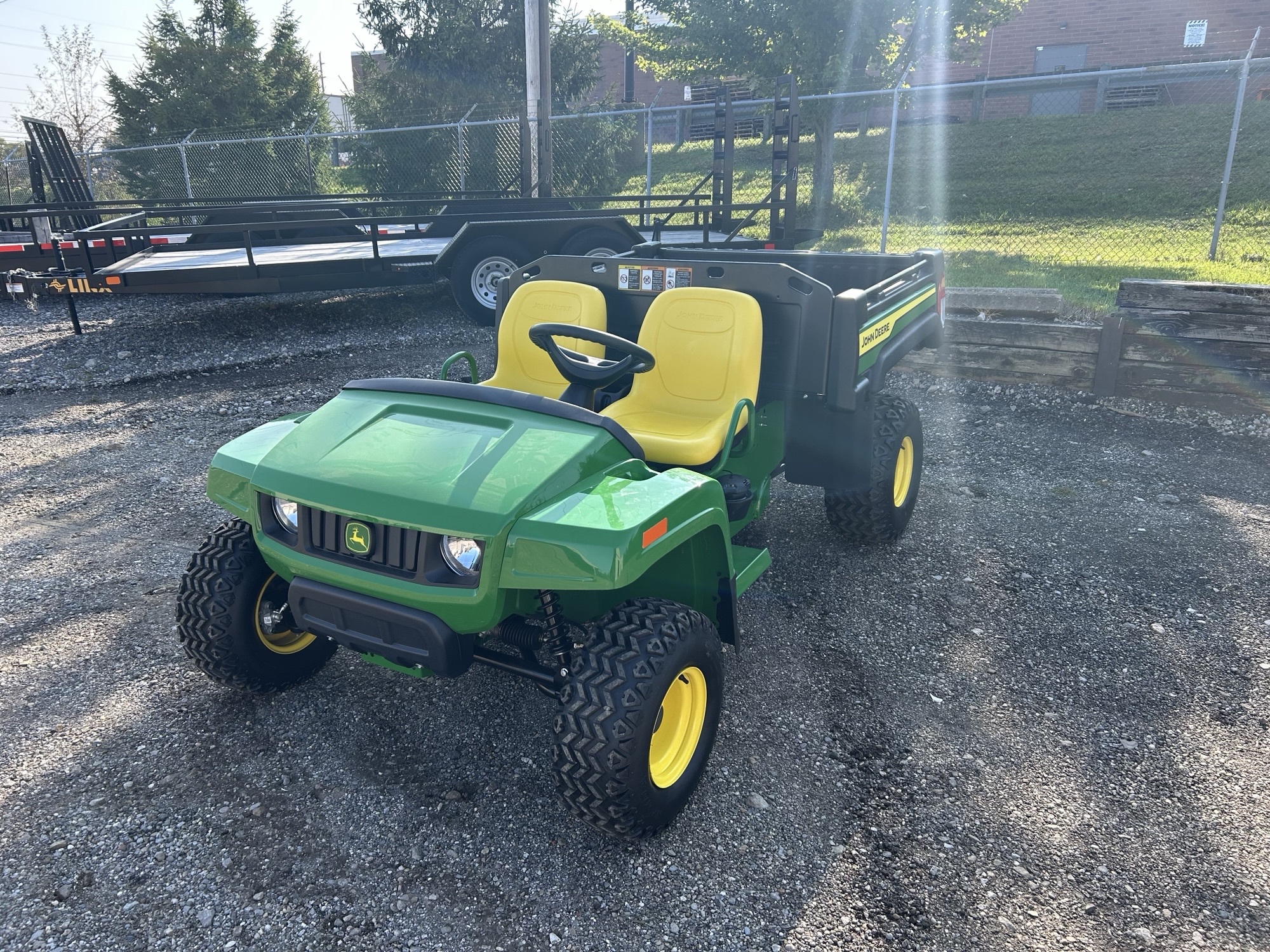 2025 John Deere TX4X2 Image 2