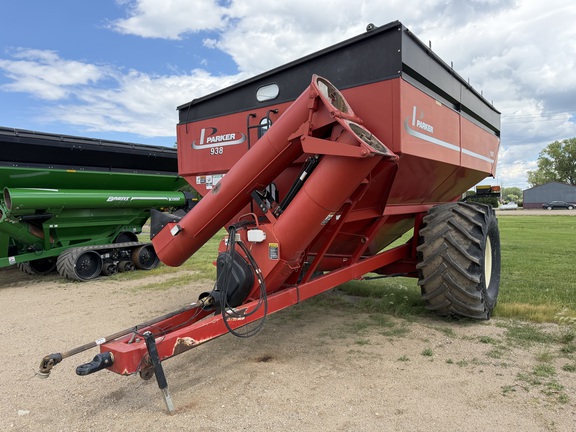 2005 Parker 938 - Photo7