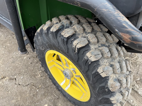 2012 John Deere XUV 825I GREEN - Photo11