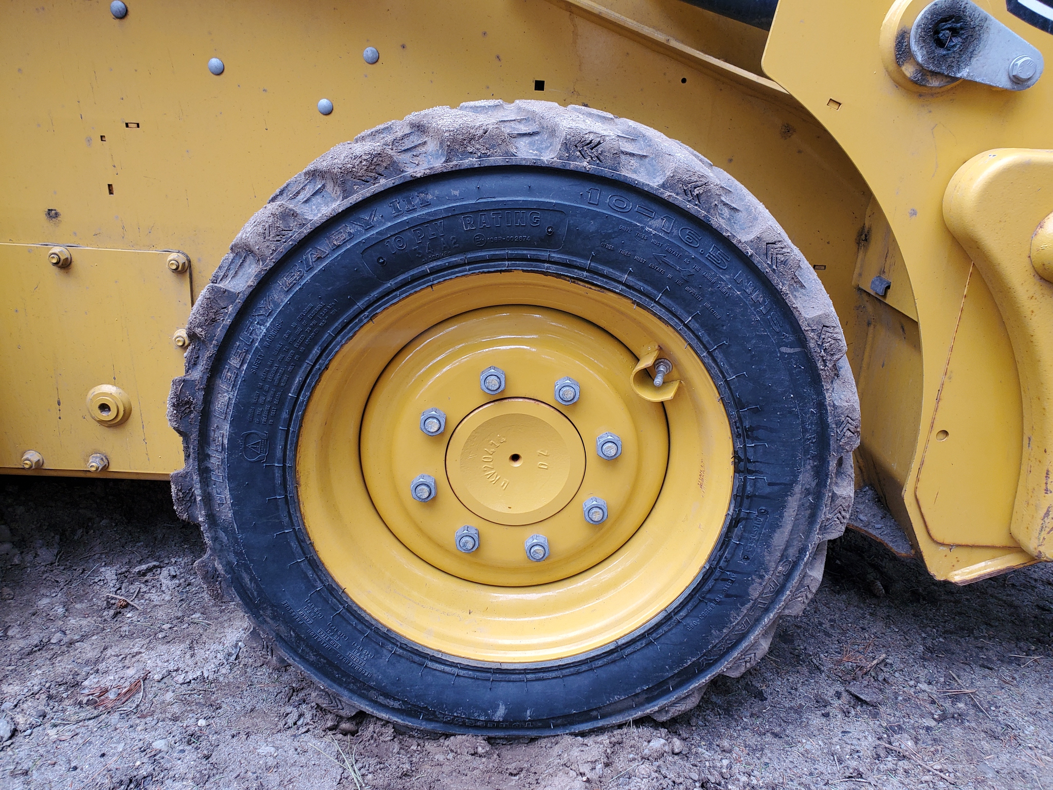 2022 John Deere 316GR Image 18