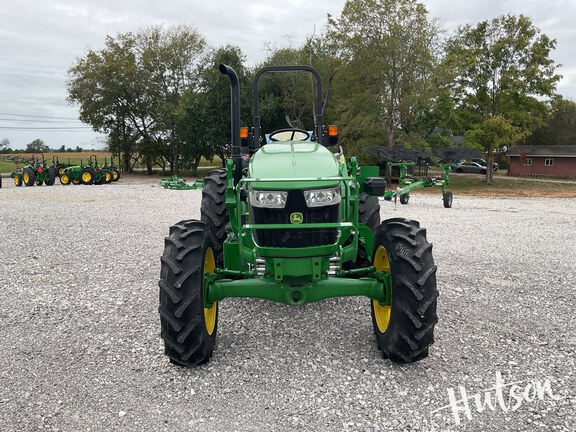 Photo of 2024 John Deere 5067E