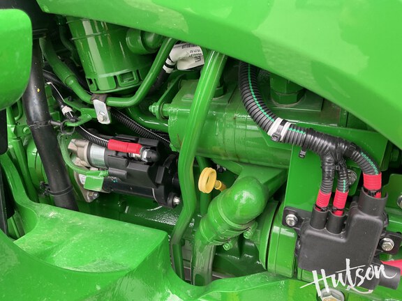 Photo of 2024 John Deere 5067E