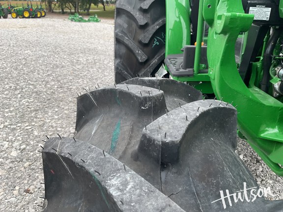 Photo of 2024 John Deere 5067E