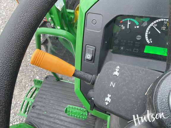 Photo of 2024 John Deere 5067E