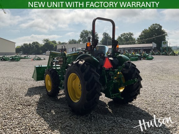 Photo of 2024 John Deere 5067E