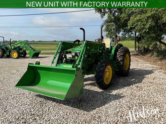 Photo of 2024 John Deere 5067E