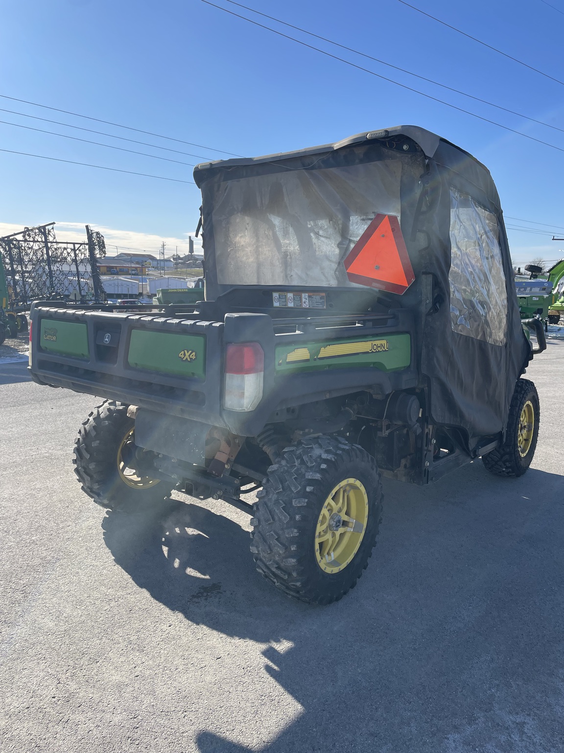 2018 John Deere XUV835E Image 4