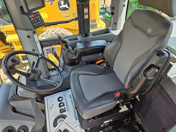 2021 John Deere 644P